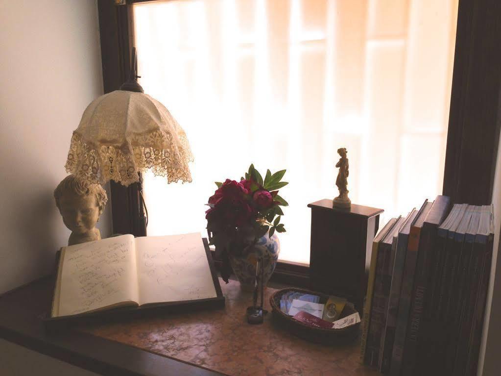 Beeclaire Guest House Palermo Dış mekan fotoğraf